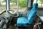 運転席(格安マイクロバスレンタル。貸切バスが安い　チャーターバスのJN)